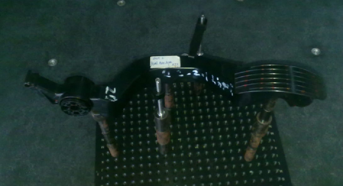 汽车踏板检测应用案例(图2) 汽车踏板检测应用案例(图2)